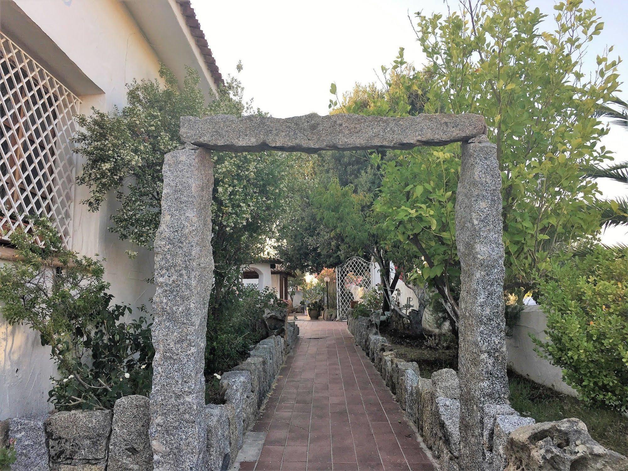 Hotel Ristorante S'Astore Benetutti Εξωτερικό φωτογραφία